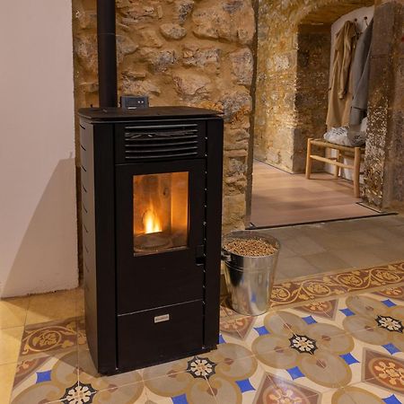 Empordanna, Apartamento Con Encanto En El Corazon Del Emporda Torroella De Montgri Bagian luar foto