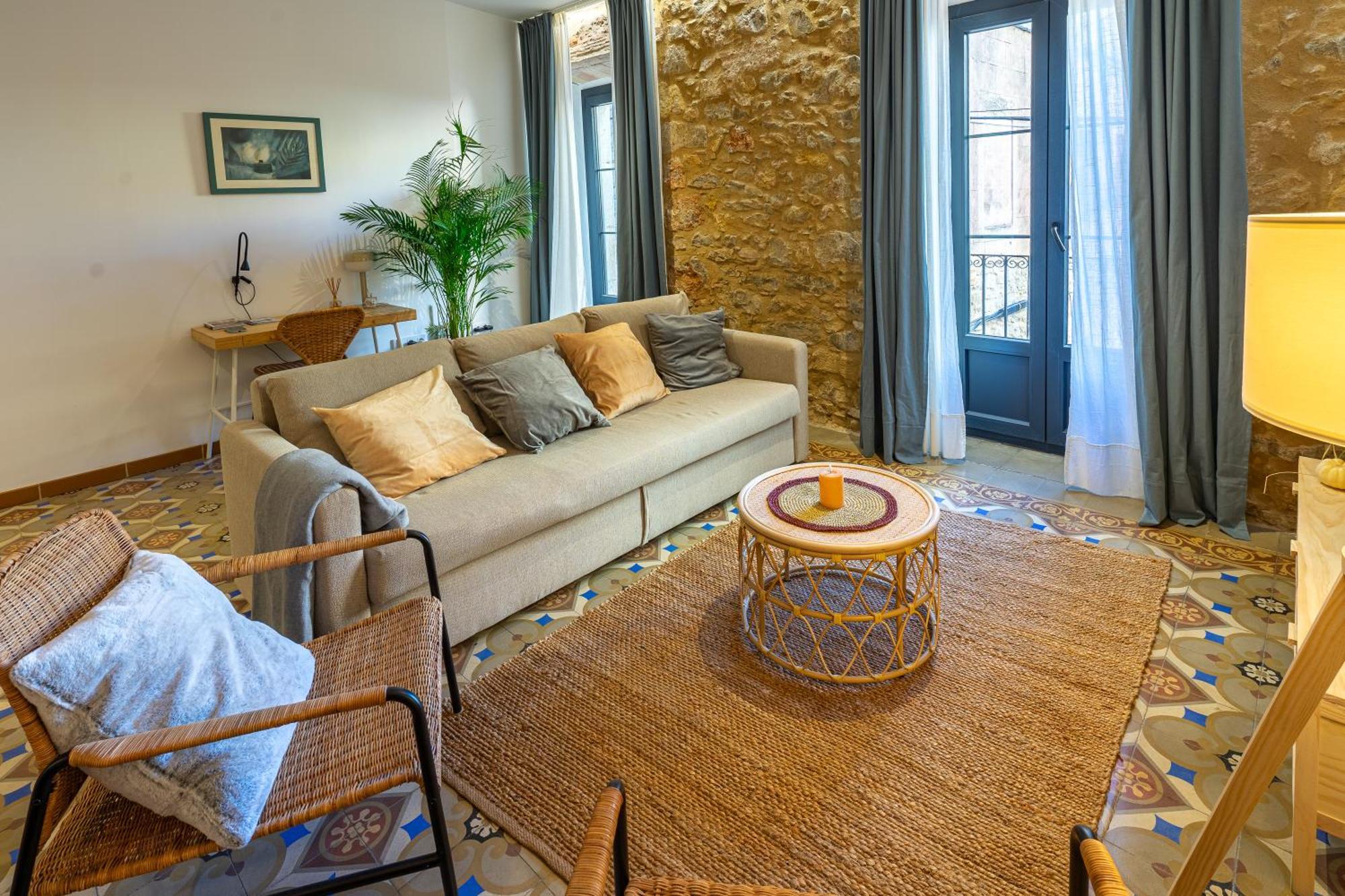 Empordanna, Apartamento Con Encanto En El Corazon Del Emporda Torroella De Montgri Bagian luar foto