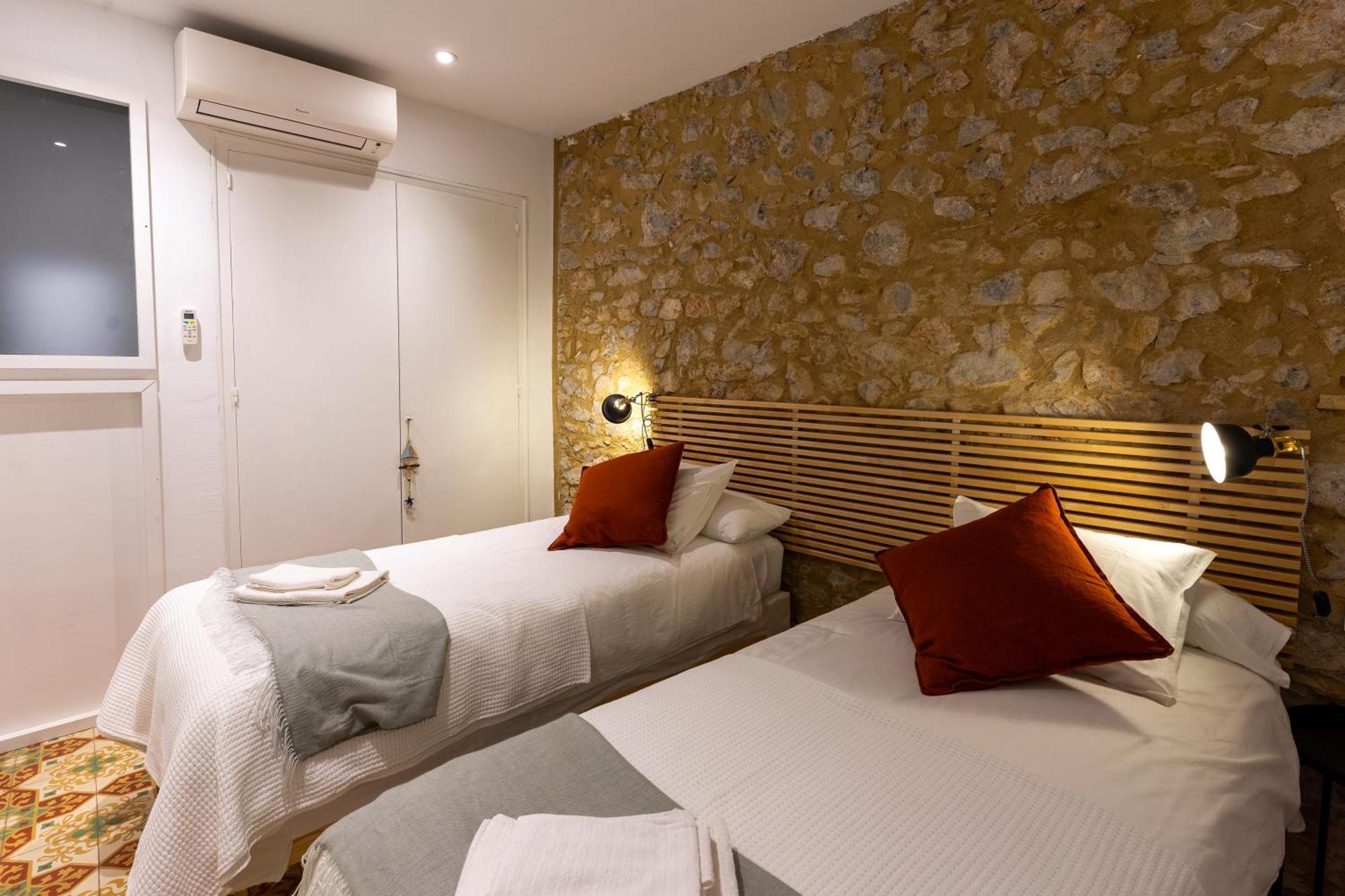 Empordanna, Apartamento Con Encanto En El Corazon Del Emporda Torroella De Montgri Bagian luar foto