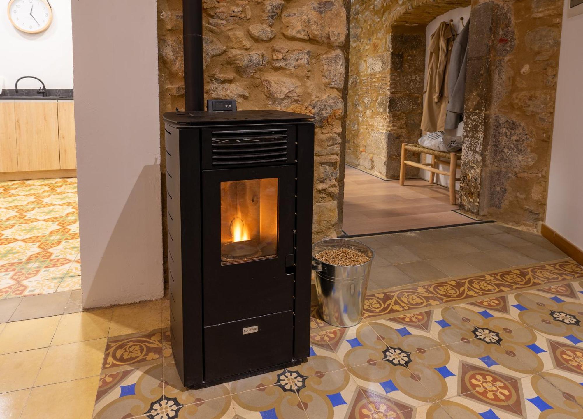 Empordanna, Apartamento Con Encanto En El Corazon Del Emporda Torroella De Montgri Bagian luar foto