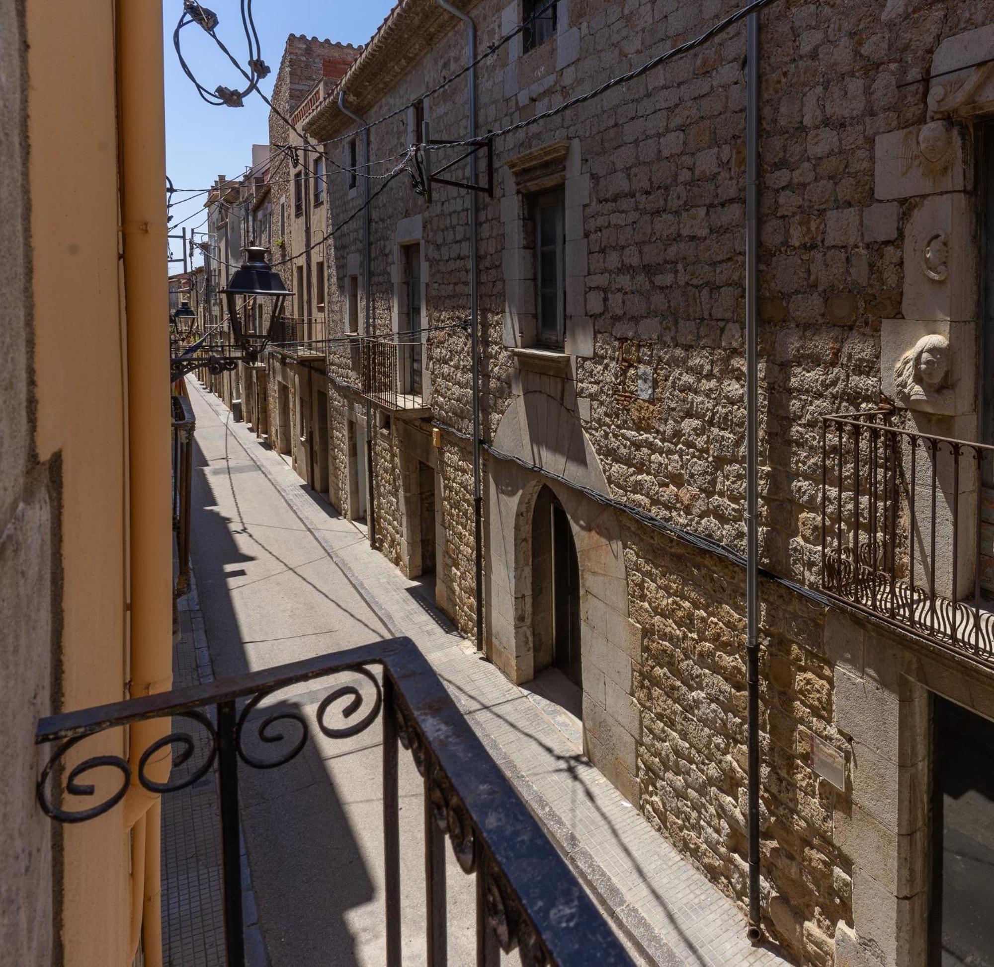Empordanna, Apartamento Con Encanto En El Corazon Del Emporda Torroella De Montgri Bagian luar foto
